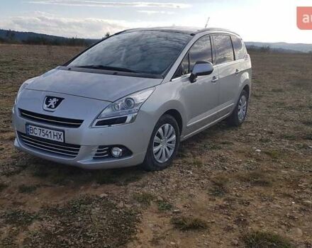 Пежо 5008, об'ємом двигуна 2 л та пробігом 267 тис. км за 9700 $, фото 2 на Automoto.ua