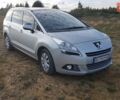Пежо 5008, об'ємом двигуна 2 л та пробігом 267 тис. км за 9700 $, фото 1 на Automoto.ua