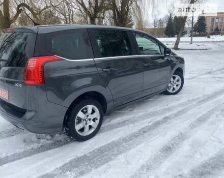 Пежо 5008, об'ємом двигуна 1.6 л та пробігом 217 тис. км за 10700 $, фото 6 на Automoto.ua