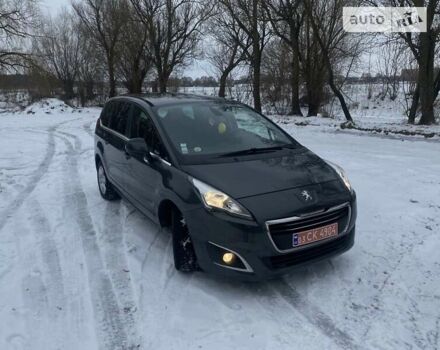 Пежо 5008, об'ємом двигуна 1.6 л та пробігом 217 тис. км за 10700 $, фото 14 на Automoto.ua