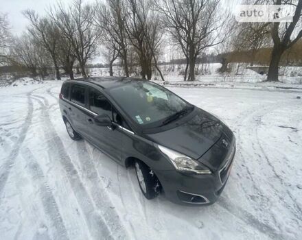 Пежо 5008, об'ємом двигуна 1.6 л та пробігом 217 тис. км за 10200 $, фото 32 на Automoto.ua