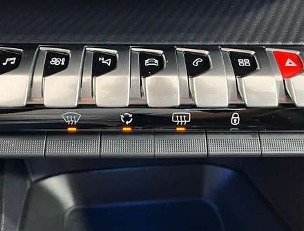 Пежо 5008, об'ємом двигуна 1.5 л та пробігом 152 тис. км за 20850 $, фото 21 на Automoto.ua