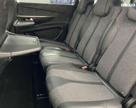 Пежо 5008, об'ємом двигуна 1.5 л та пробігом 159 тис. км за 22650 $, фото 12 на Automoto.ua
