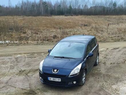 Пежо 5008 2009 у Сарнах на Automoto.ua Пежо 5008, об'ємом двигуна 1.6 л та пробігом 232 тис. км за 7000 $, фото 1 на Automoto.ua