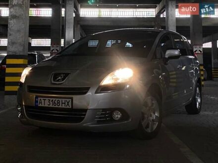 Пежо 5008 2010 в Ивано-Франковске на Automoto.ua Пежо 5008, объемом двигателя 1.6 л и пробегом 231 тыс. км за 7900 $, фото 1 на Automoto.ua