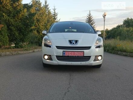 Пежо 5008, объемом двигателя 1.6 л и пробегом 170 тыс. км за 7800 $, фото 1 на Automoto.ua