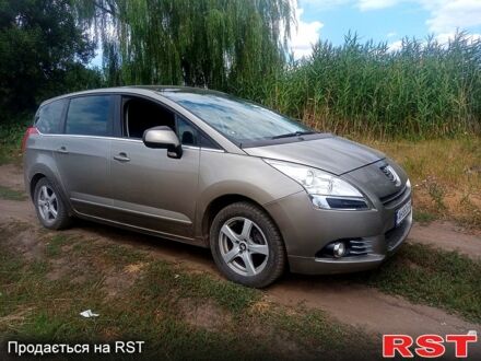 Пежо 5008, об'ємом двигуна 1.6 л та пробігом 350 тис. км за 6800 $, фото 1 на Automoto.ua