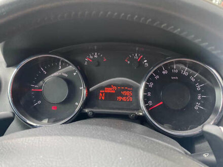 Пежо 5008, объемом двигателя 1.6 л и пробегом 195 тыс. км за 2450 $, фото 1 на Automoto.ua