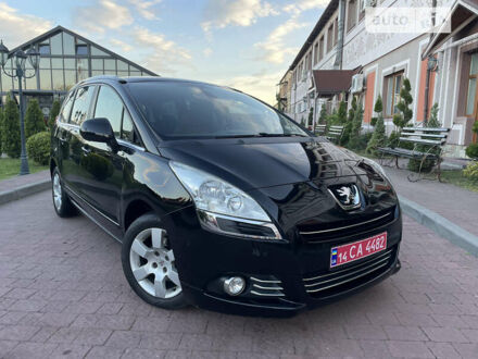 Пежо 5008, объемом двигателя 1.6 л и пробегом 242 тыс. км за 8950 $, фото 1 на Automoto.ua