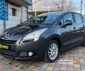 Серый Пежо 5008, объемом двигателя 2 л и пробегом 205 тыс. км за 8200 $, фото 2 на Automoto.ua