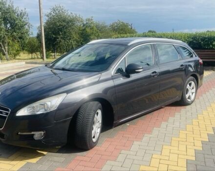 Серый Пежо 5008, объемом двигателя 1.6 л и пробегом 300 тыс. км за 6500 $, фото 1 на Automoto.ua