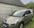 Сірий Пежо 5008, об'ємом двигуна 1.6 л та пробігом 341 тис. км за 7700 $, фото 1 на Automoto.ua