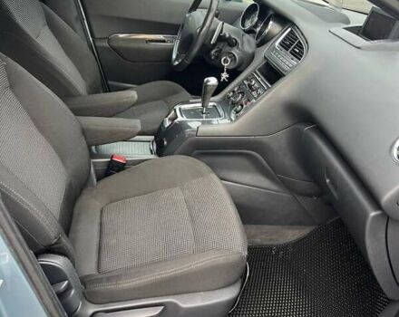 Сірий Пежо 5008, об'ємом двигуна 1.6 л та пробігом 249 тис. км за 6400 $, фото 24 на Automoto.ua