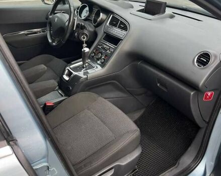 Сірий Пежо 5008, об'ємом двигуна 1.6 л та пробігом 249 тис. км за 6400 $, фото 22 на Automoto.ua