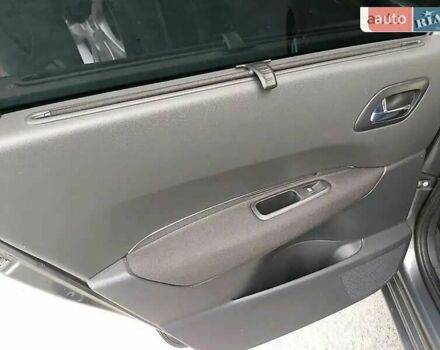 Пежо 5008 2009 в Ивано-Франковске на Automoto.ua Серый Пежо 5008, объемом двигателя 1.6 л и пробегом 146 тыс. км за 7500 $, фото 14 на Automoto.ua