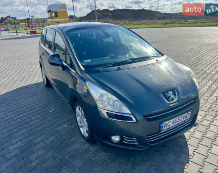 Пежо 5008 2009 в Луцке на Automoto.ua Серый Пежо 5008, объемом двигателя 1.6 л и пробегом 244 тыс. км за 5350 $, фото 2 на Automoto.ua