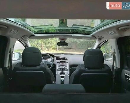 Пежо 5008 2009 в Ивано-Франковске на Automoto.ua Серый Пежо 5008, объемом двигателя 1.6 л и пробегом 146 тыс. км за 7500 $, фото 18 на Automoto.ua