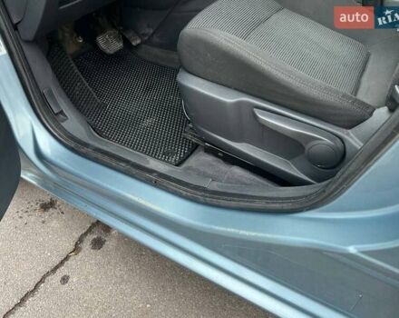 Сірий Пежо 5008, об'ємом двигуна 1.6 л та пробігом 249 тис. км за 6400 $, фото 11 на Automoto.ua