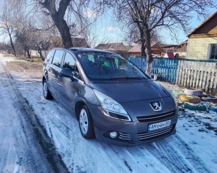 Пежо 5008 2009 в Малине на Automoto.ua Серый Пежо 5008, объемом двигателя 0 л и пробегом 1000 тыс. км за 5500 $, фото 1 на Automoto.ua