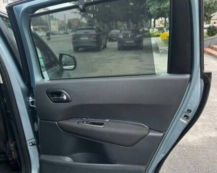 Сірий Пежо 5008, об'ємом двигуна 1.6 л та пробігом 249 тис. км за 6400 $, фото 29 на Automoto.ua