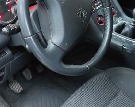 Сірий Пежо 5008, об'ємом двигуна 1.6 л та пробігом 174 тис. км за 6400 $, фото 5 на Automoto.ua