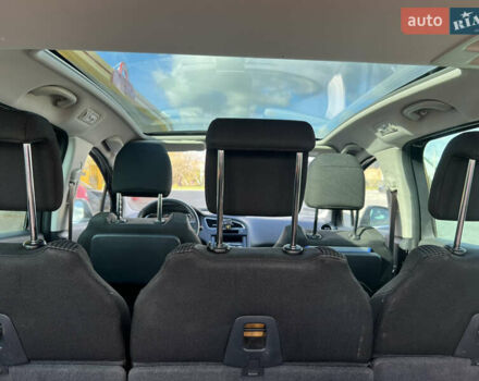 Пежо 5008 2009 в Луцке на Automoto.ua Серый Пежо 5008, объемом двигателя 1.6 л и пробегом 244 тыс. км за 5350 $, фото 17 на Automoto.ua