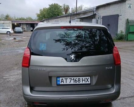 Сірий Пежо 5008, об'ємом двигуна 1.6 л та пробігом 238 тис. км за 6450 $, фото 2 на Automoto.ua