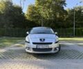 Сірий Пежо 5008, об'ємом двигуна 1.6 л та пробігом 252 тис. км за 7300 $, фото 1 на Automoto.ua