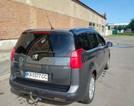 Серый Пежо 5008, объемом двигателя 2 л и пробегом 251 тыс. км за 9700 $, фото 5 на Automoto.ua