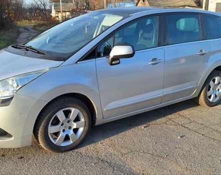 Серый Пежо 5008, объемом двигателя 1.6 л и пробегом 214 тыс. км за 6999 $, фото 3 на Automoto.ua