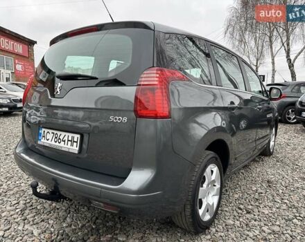 Серый Пежо 5008, объемом двигателя 1.6 л и пробегом 280 тыс. км за 7800 $, фото 3 на Automoto.ua
