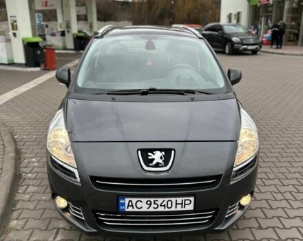 Серый Пежо 5008, объемом двигателя 1.6 л и пробегом 200 тыс. км за 6200 $, фото 9 на Automoto.ua