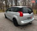 Серый Пежо 5008, объемом двигателя 1.6 л и пробегом 272 тыс. км за 7930 $, фото 2 на Automoto.ua