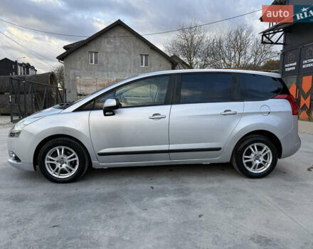 Серый Пежо 5008, объемом двигателя 1.56 л и пробегом 273 тыс. км за 7300 $, фото 5 на Automoto.ua