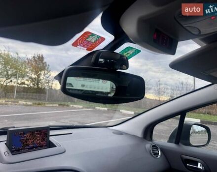 Пежо 5008 2010 в Ровно на Automoto.ua Серый Пежо 5008, объемом двигателя 2 л и пробегом 176 тыс. км за 9700 $, фото 27 на Automoto.ua