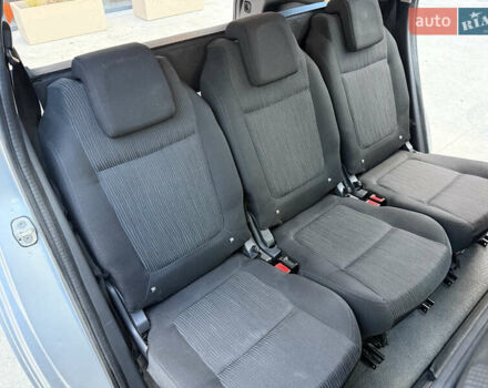 Серый Пежо 5008, объемом двигателя 1.56 л и пробегом 273 тыс. км за 7300 $, фото 26 на Automoto.ua