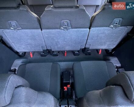 Сірий Пежо 5008, об'ємом двигуна 1.6 л та пробігом 278 тис. км за 7500 $, фото 13 на Automoto.ua