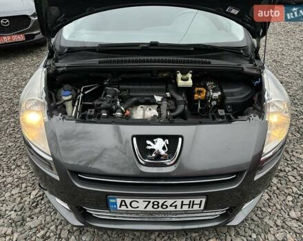 Серый Пежо 5008, объемом двигателя 1.6 л и пробегом 280 тыс. км за 7800 $, фото 6 на Automoto.ua