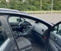 Серый Пежо 5008, объемом двигателя 1.6 л и пробегом 280 тыс. км за 6600 $, фото 1 на Automoto.ua