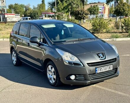 Серый Пежо 5008, объемом двигателя 1.6 л и пробегом 215 тыс. км за 7000 $, фото 7 на Automoto.ua