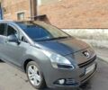 Серый Пежо 5008, объемом двигателя 2 л и пробегом 251 тыс. км за 9700 $, фото 3 на Automoto.ua