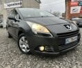 Серый Пежо 5008, объемом двигателя 1.6 л и пробегом 280 тыс. км за 7800 $, фото 4 на Automoto.ua