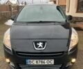 Серый Пежо 5008, объемом двигателя 2 л и пробегом 239 тыс. км за 7150 $, фото 14 на Automoto.ua