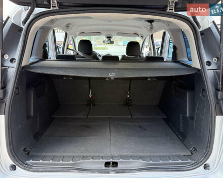 Серый Пежо 5008, объемом двигателя 1.56 л и пробегом 273 тыс. км за 7300 $, фото 28 на Automoto.ua