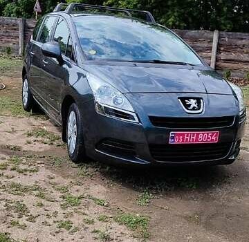 Сірий Пежо 5008, об'ємом двигуна 1.56 л та пробігом 254 тис. км за 7450 $, фото 2 на Automoto.ua