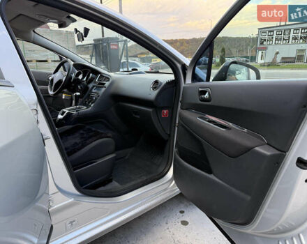 Серый Пежо 5008, объемом двигателя 1.56 л и пробегом 273 тыс. км за 7300 $, фото 17 на Automoto.ua