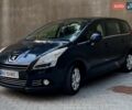 Серый Пежо 5008, объемом двигателя 1.6 л и пробегом 222 тыс. км за 7800 $, фото 1 на Automoto.ua
