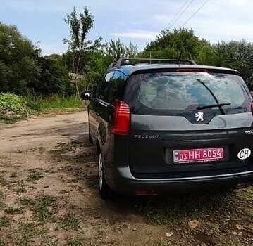 Сірий Пежо 5008, об'ємом двигуна 1.56 л та пробігом 254 тис. км за 7450 $, фото 9 на Automoto.ua