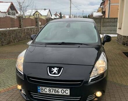 Серый Пежо 5008, объемом двигателя 2 л и пробегом 239 тыс. км за 7150 $, фото 12 на Automoto.ua