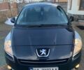 Серый Пежо 5008, объемом двигателя 2 л и пробегом 239 тыс. км за 7150 $, фото 18 на Automoto.ua